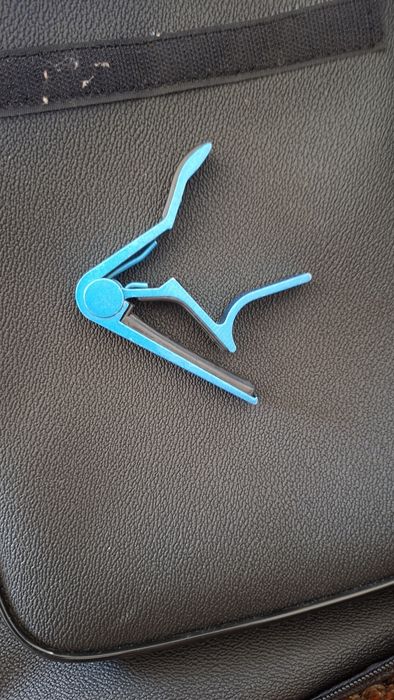 Guitarra acústica elétronica Cherrystone