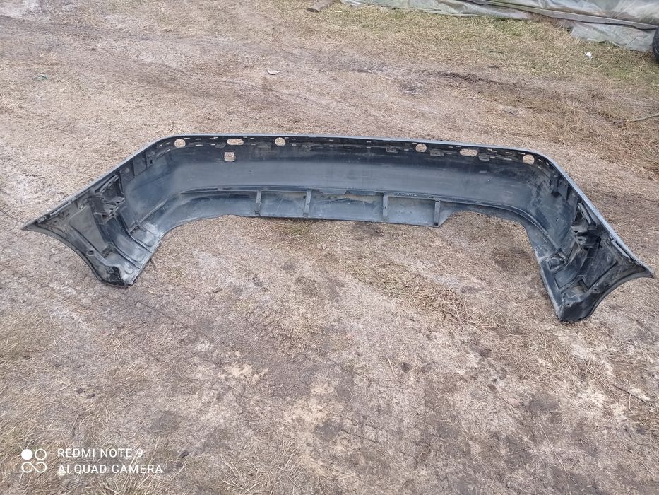 Бампер задній bmw e39 седан
