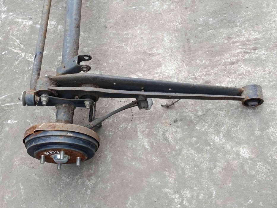 Eixo traseiro tambor SUZUKI Alto (GF)