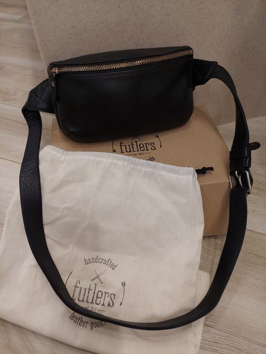 Бананка поясна сумка шкіряна чоловіча