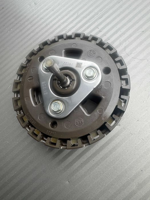 BMW R1250 sprzegło kpl kosz tarcze przekładki wybierak BMW 8529449