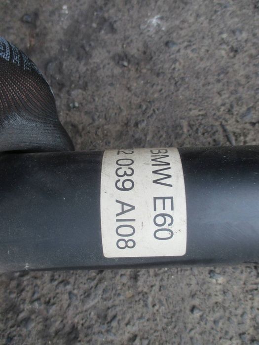 Wał napędowy komplet BMW 5 E60 E61 2.2B 7522039