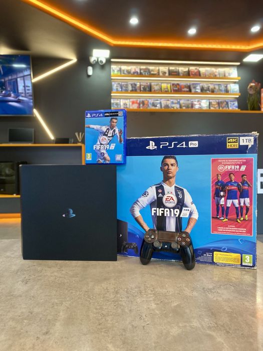 PlayStation 4 Pro + FIFA гарантія 12 місяців