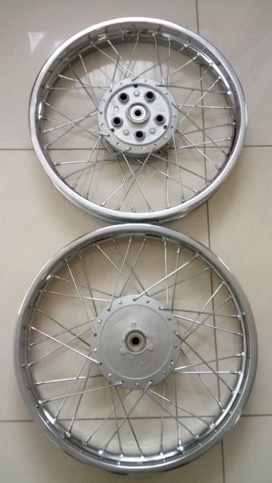 Centrowanie i zaplatanie kół WSK MZ Junak M 72 K 750 Ural Dniepr