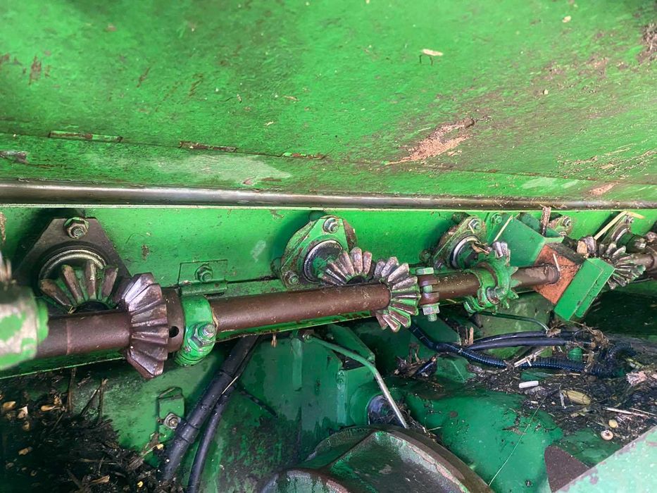 Комбайн John Deere C670HM 2007 року
