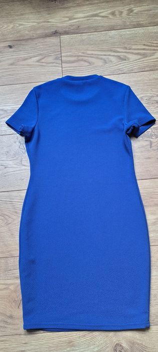 Dziewczęca sukienka na 10 - 11 lat