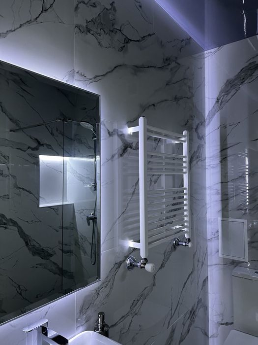 Однокімнатна квартира з ремонтом в обжитій новобудові! ЦЕНТР