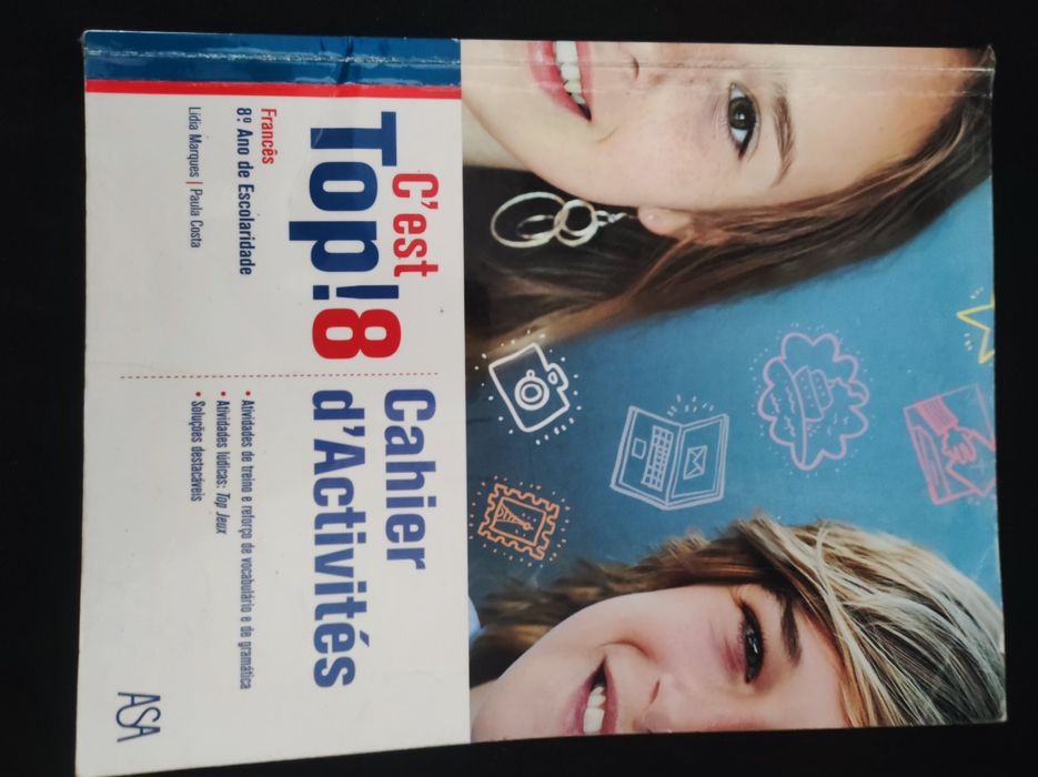 C'est Top! - Francês 8° ano