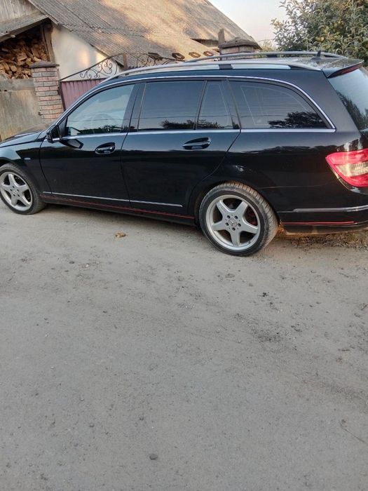 Продам авто Мерседес w 204 універсал