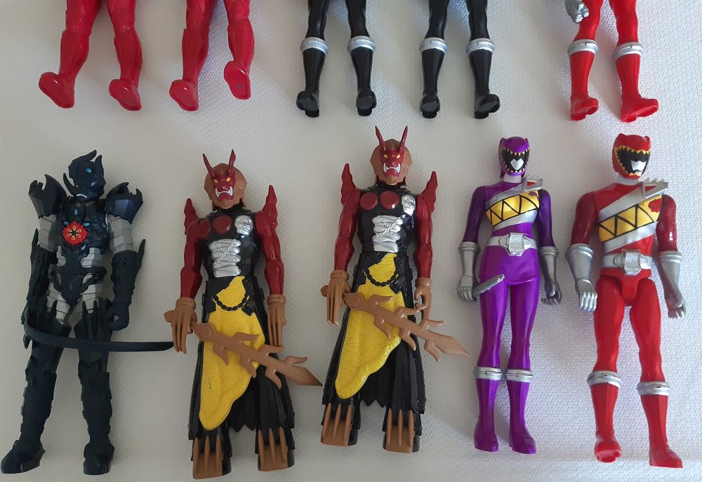 Power Rangers - Dino Super Charge 30 cm