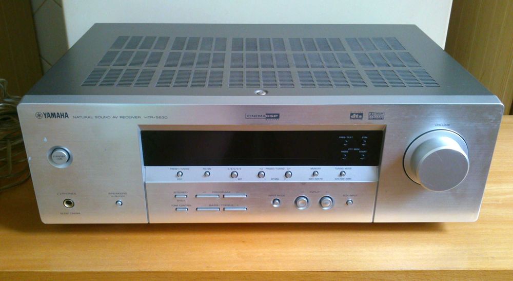 Ресивер Yamaha HTR-5830