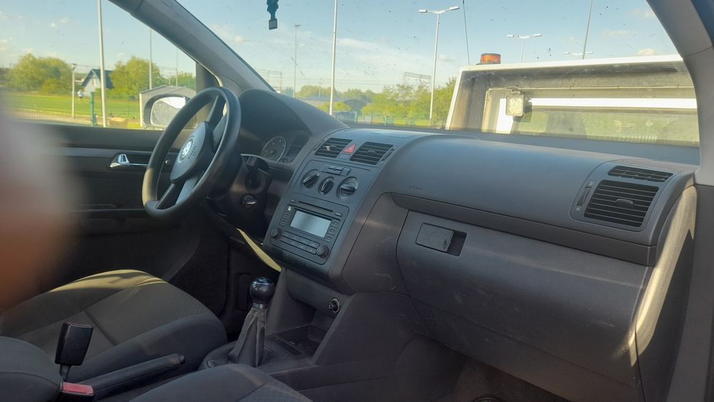 VW turana 1.9 tdi na części