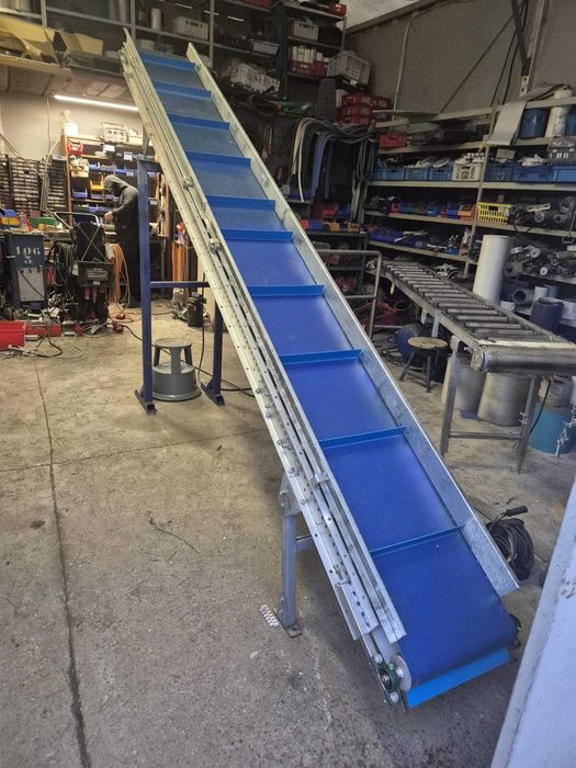 PRZENOŚNIK TAŚMOWY skośnyz zabierakami nowa taśma podnośnik transport