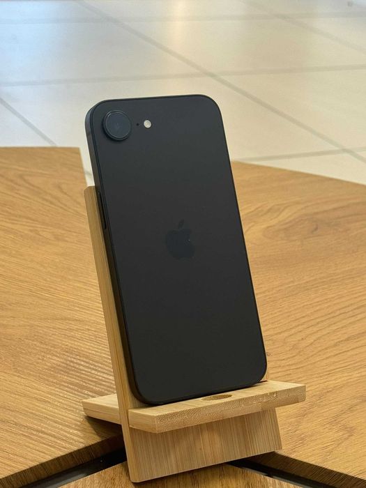 Iphone 16e 128gb Black - Gwarancja 12 miesięcy ! Okazja !