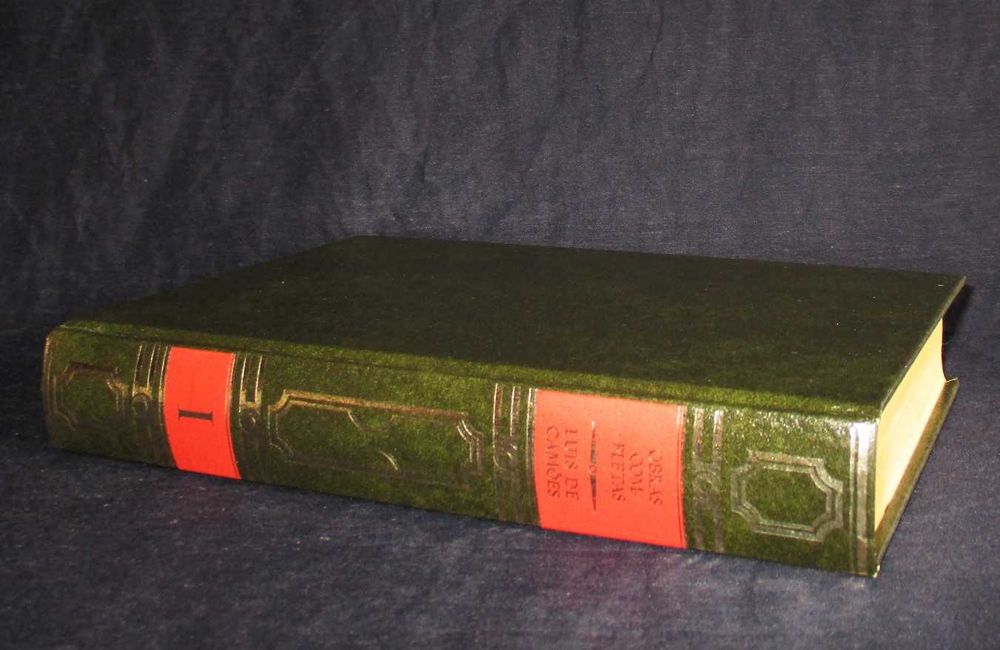 Livro Obras completas de Luís de Camões Os Lusíadas