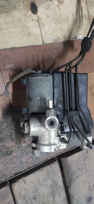 Блок управления ABS w124