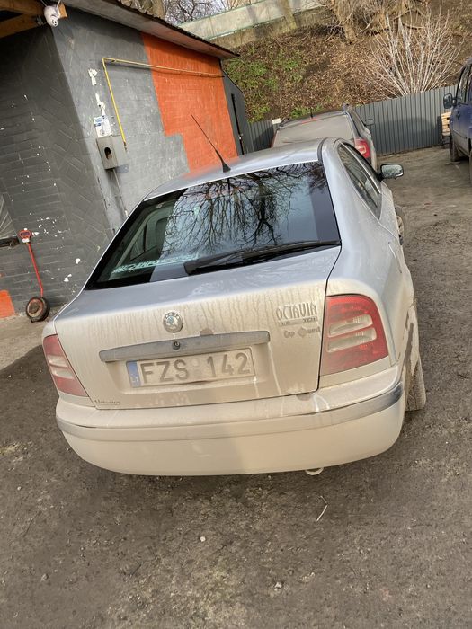 Продам Шкоду тур1 1.9