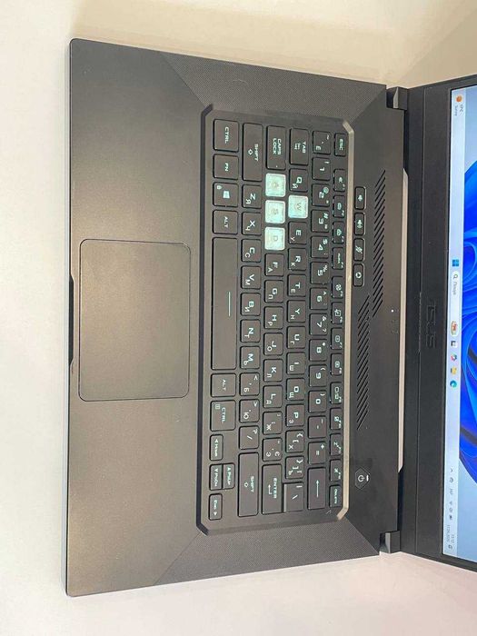 ASUS TUF Dash F15  i7-11370H  40 GB Ram  1TB SSD NVIDIA 3070 8 GB