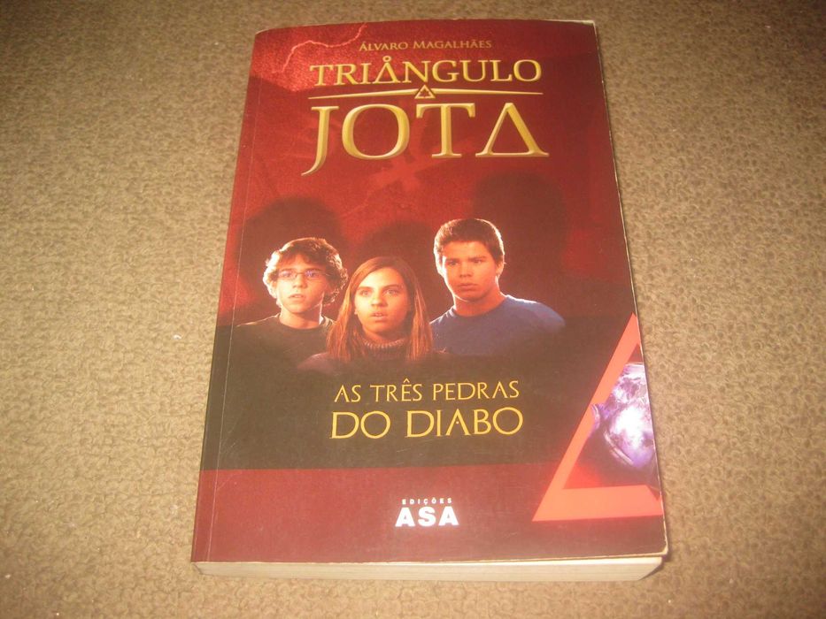 Livro do Triângulo Jota "As Três Pedras do Diabo" de Álvaro Magalhães