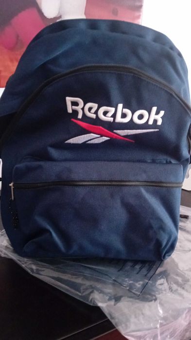 Mochila Reebook e da Marvel novas