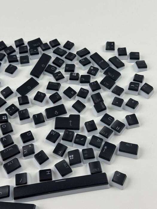 Zestaw keycapów SteelSeries PrismCaps Czarny Niemiecki (60379)