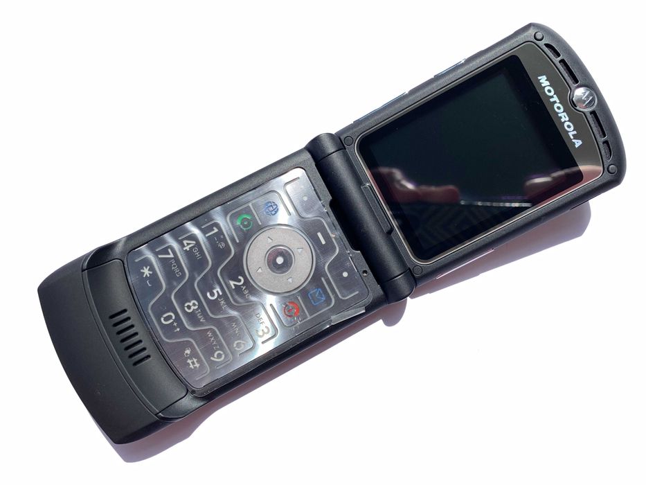 Motorola RAZR V3 ( Black ) - НОВИЙ ! - Оригінал ! ретро раритет