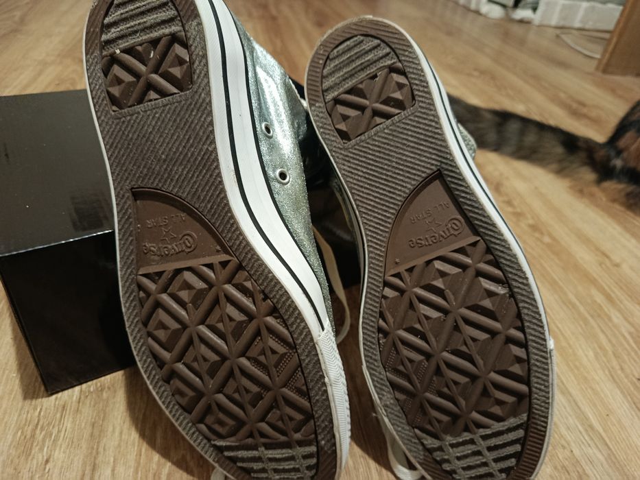 Чоловічі  високі кеди Converse.