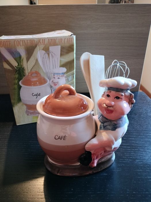 Funny Coffee Container440854696197498880