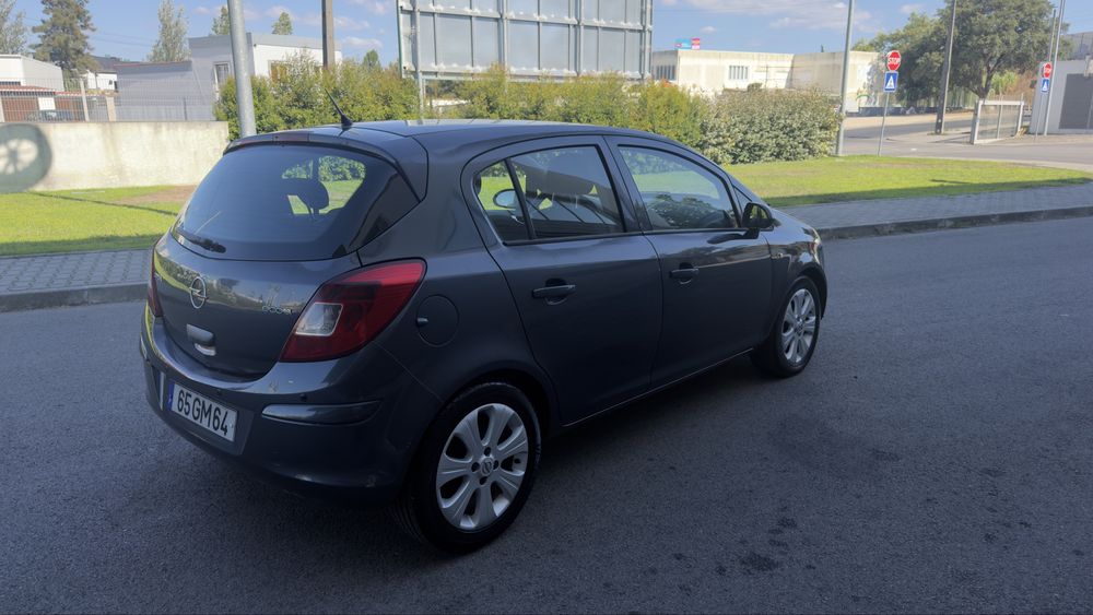 Opel Corsa — fotografia 3