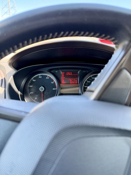 Seat Ibiza 2012 Sedan 1,4 benzyna