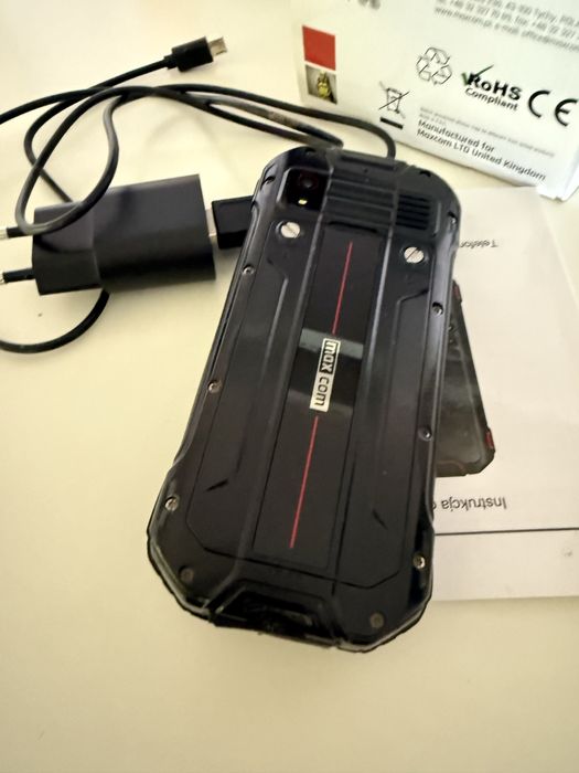 Pancerny telefon Maxcom Strong MM917 3G