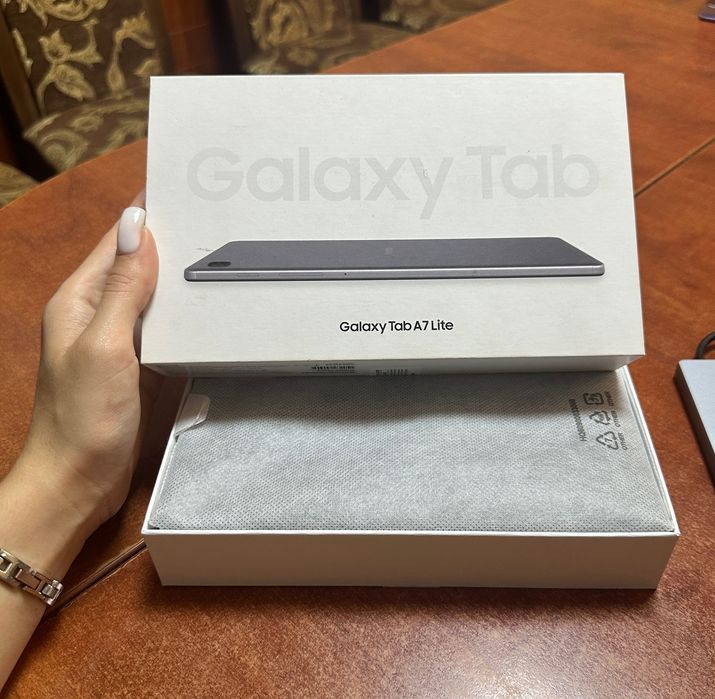 Продам планшет Galaxy Tab A7 lite