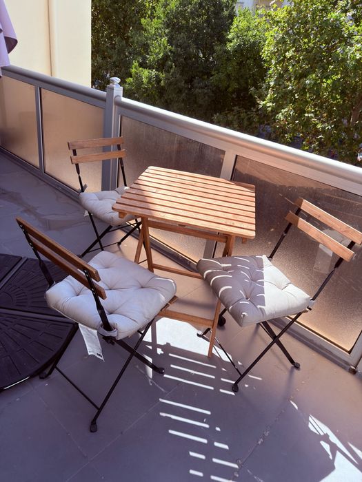 Mesa + 3 Cadeiras para o Exterior