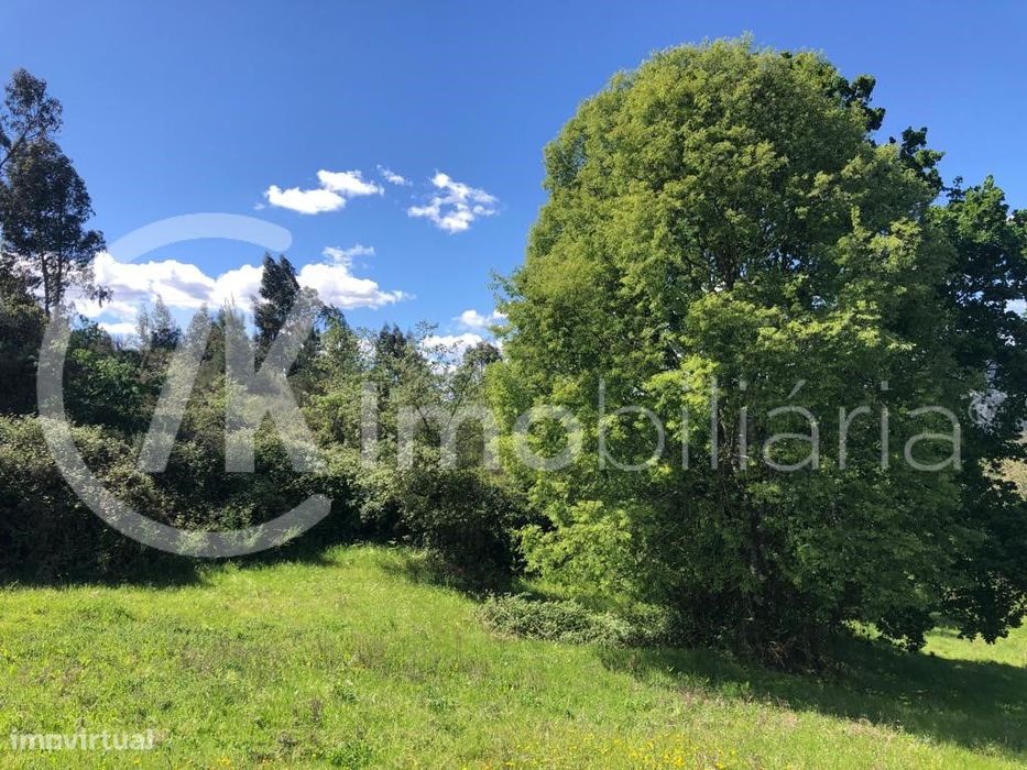 Terreno sito na Légua