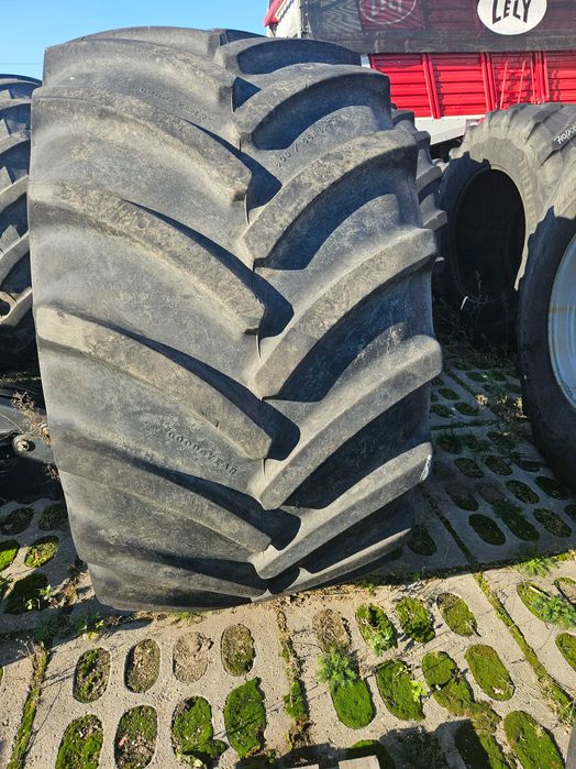 Opona .kola 900.55.32 godyer cale gotowe do jazdy