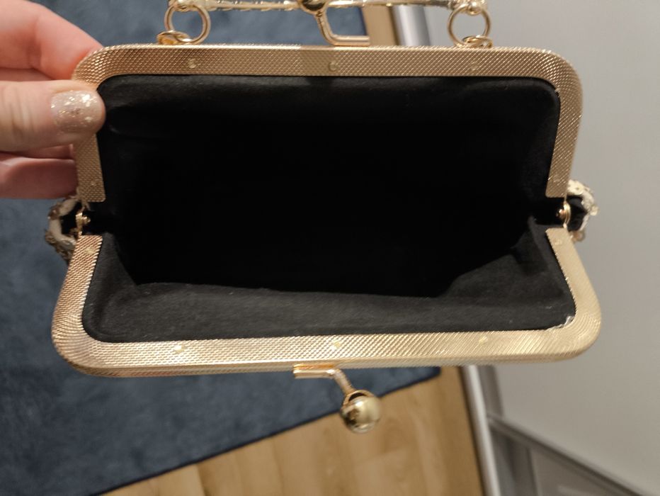 Nowa złota kopertówka cekiny