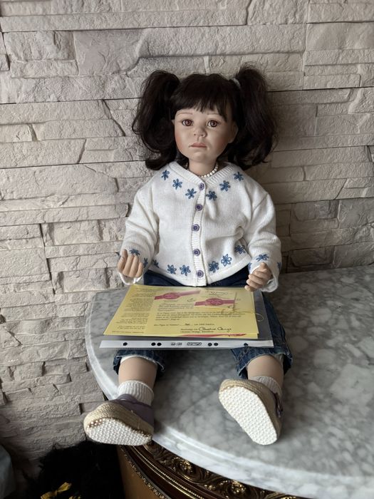 Lalka porcelanowa Christine Orange