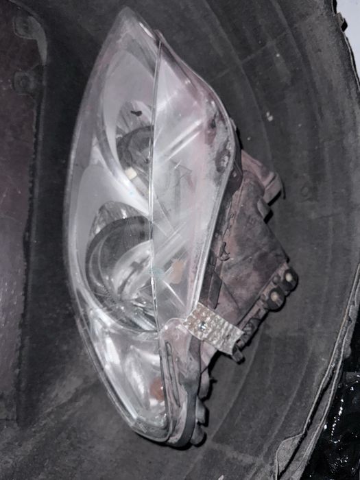 Lampa lewa halogen Seat Exeo przed lift