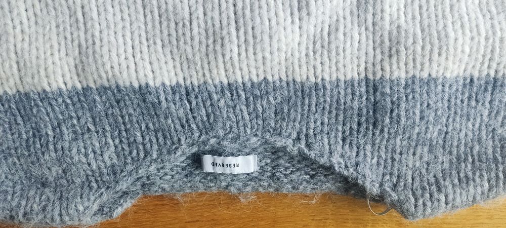 Sweter Reserved M