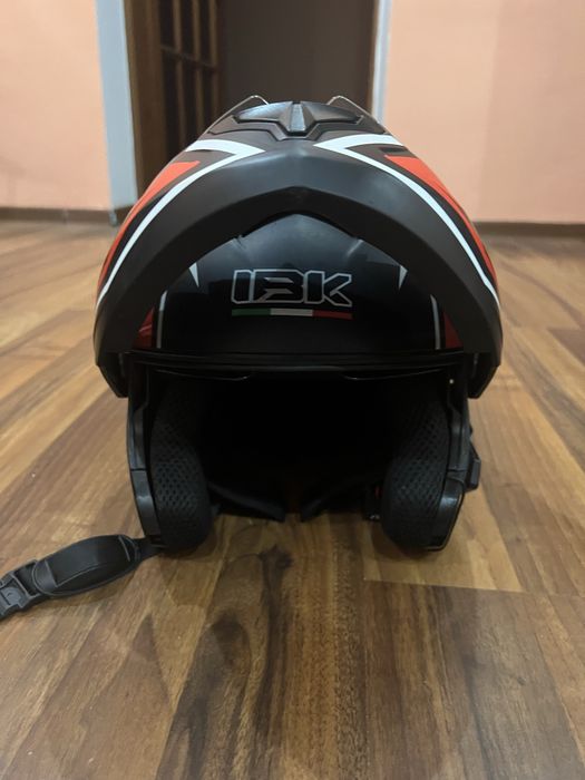 Продам шолом IBK