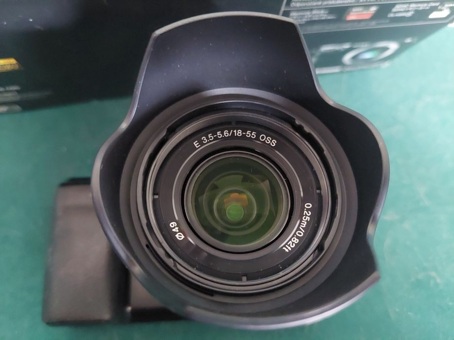 Sony NEX-7 plus obiektyw E 18-55/4 Zoom Lens  Kit