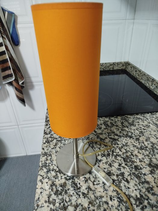 Candeeiro de mesinha