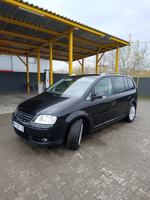 Фольксваген Volkswagen Touran 2006 мінівен