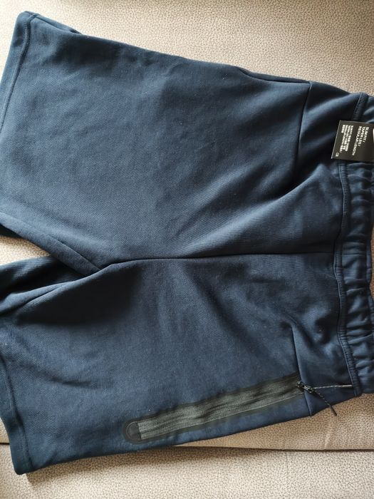 Nike tech fleece spodenki