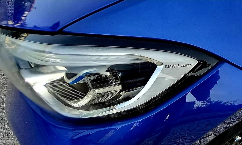 Bmw 330e configuração única64846569908226122