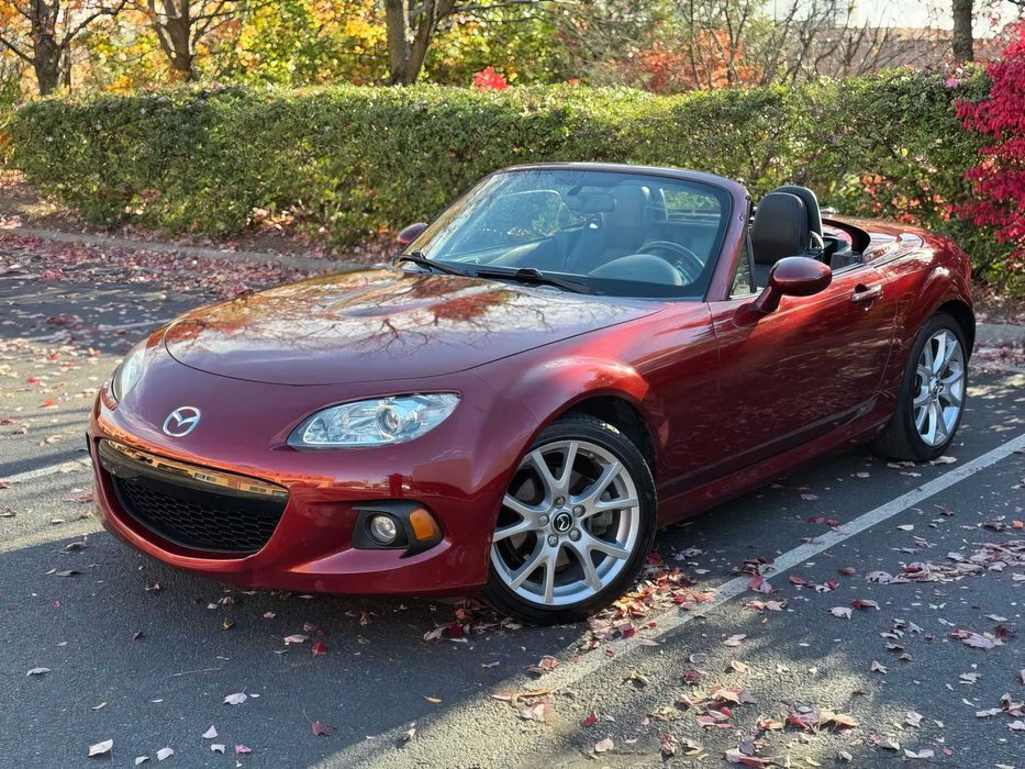 Mazda MX-5      2013