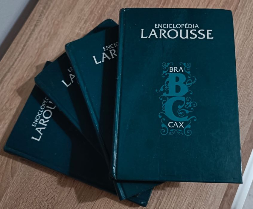 Livros Larousse 1 ao 8