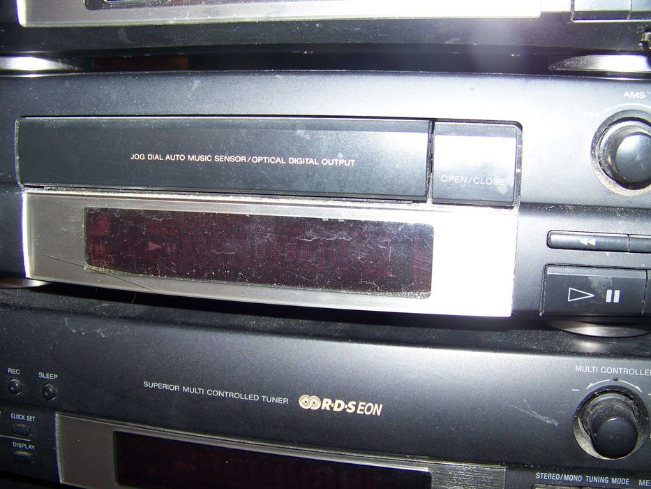 MIDI SONY EX 50 – Amplifier and CDs OK – No Speakers64409251749378123