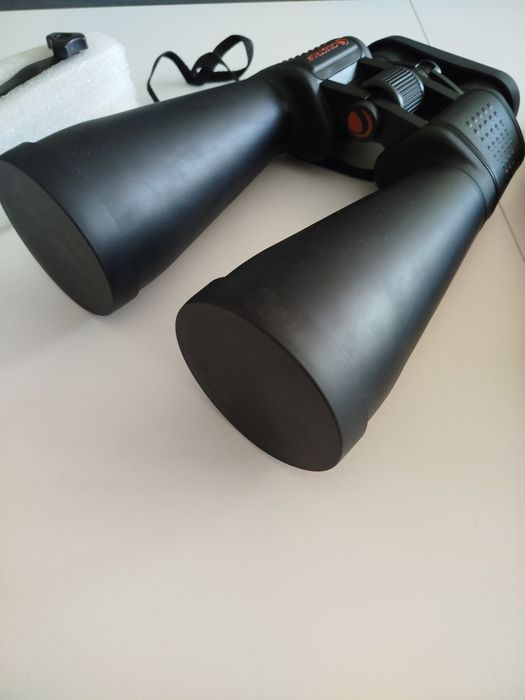 Lornetka Celestron Skymaster 15x70