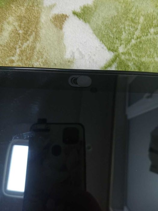 Захисна кришка камери